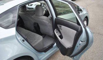 2012-toyota-prius-plug-in-hybrid-base-4dr-hatchback-15
