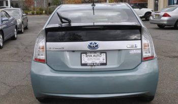 2012-toyota-prius-plug-in-hybrid-base-4dr-hatchback-5