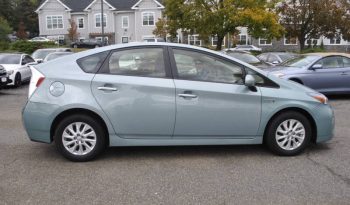 2012-toyota-prius-plug-in-hybrid-base-4dr-hatchback-7