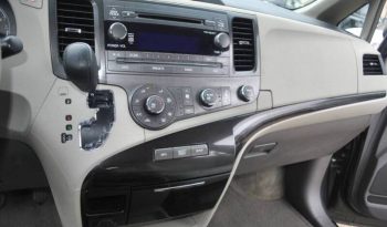 2012-toyota-sienna-le-7-passenger-auto-access-seat-4dr-mini-van-18