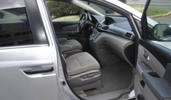 2015-honda-odyssey-lx-4dr-mini-van-13