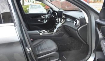 2016-mercedes-benz-glc-glc-300-4matic-awd-4dr-suv-14