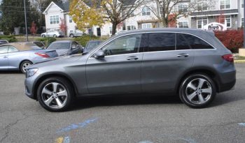 2016-mercedes-benz-glc-glc-300-4matic-awd-4dr-suv-41