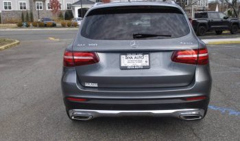 2016-mercedes-benz-glc-glc-300-4matic-awd-4dr-suv-7