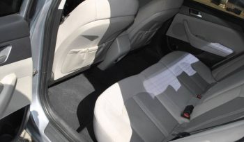2017-hyundai-sonata-base-4dr-sedan-pzev-36