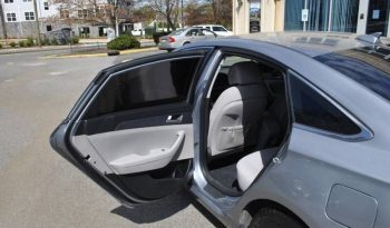 2017-hyundai-sonata-base-4dr-sedan-pzev-38