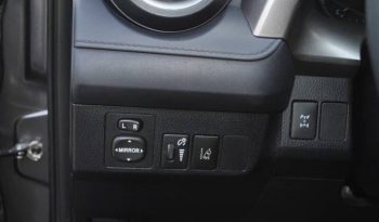 2017-toyota-rav4-le-awd-4dr-suv-23