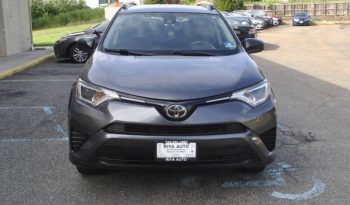 2017-toyota-rav4-le-awd-4dr-suv-9